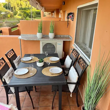 Stylish Costa Del Sol Golfer & Family Escape Apartment Bahia de Casares